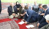 برپایی میز خدمت شهرداری در مسجد جامع بهاران سنندج